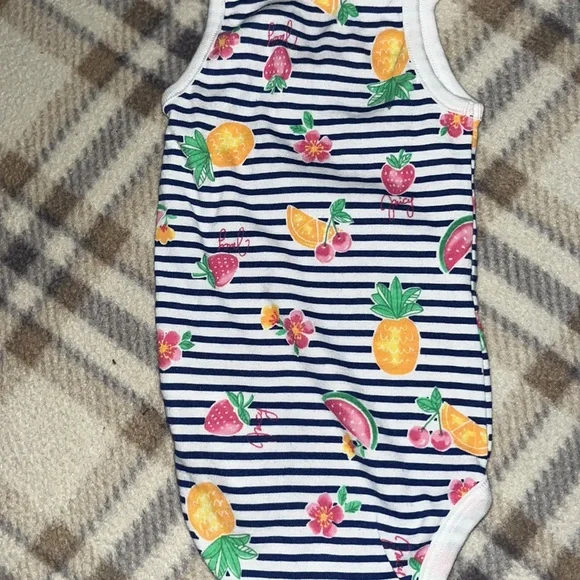 Juicy Couture Los Angeles California baby size 0-3 months KIDS RN#130323 - Picture 7 of 9
